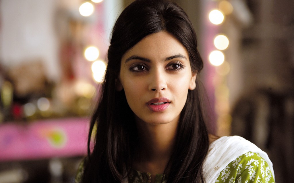 diana_penty_in_cocktail_movie-wide