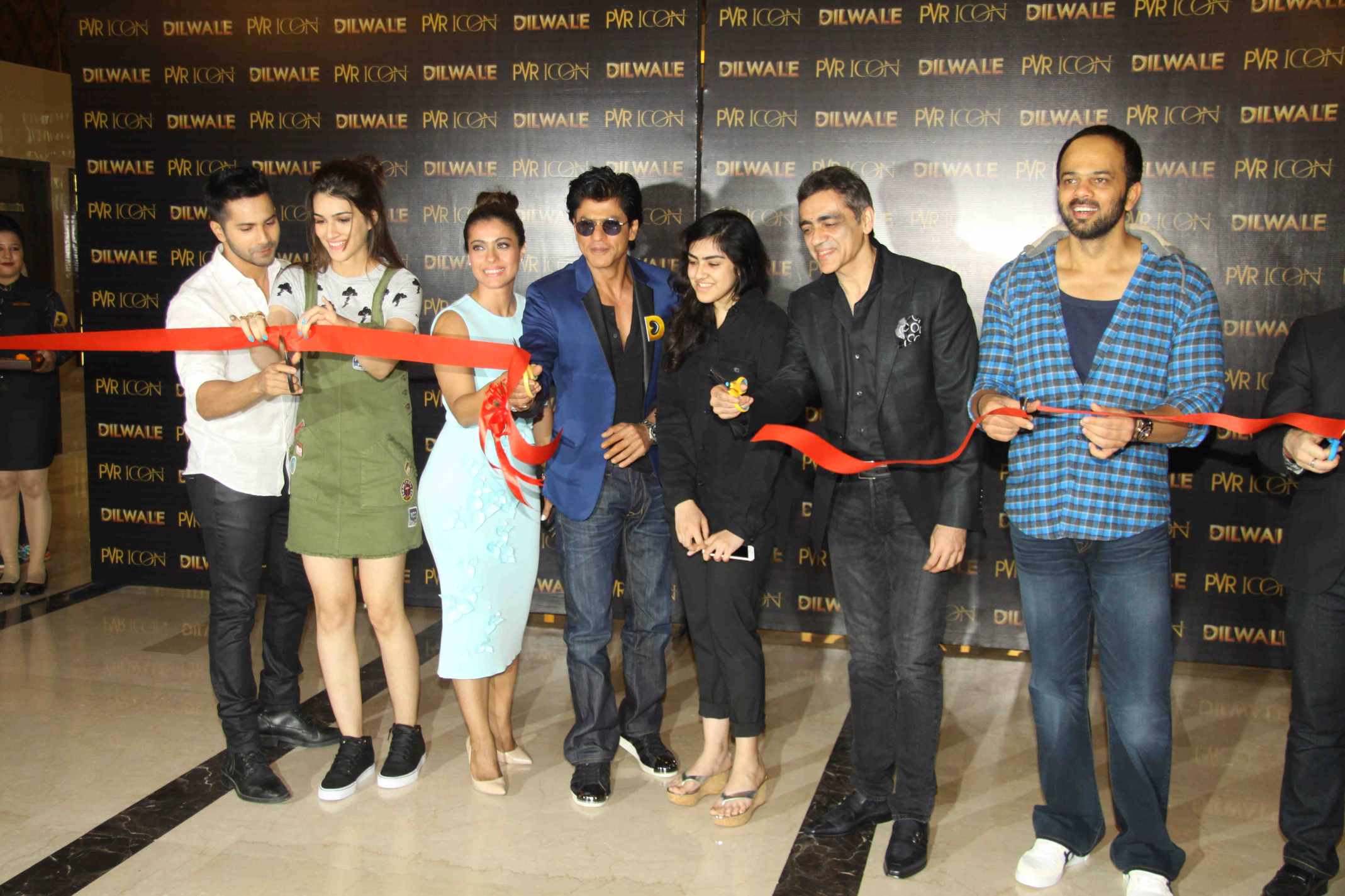 Song launch of Manma Emotion Jaage Re from Dilwale film