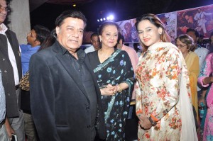Saira Banu inaugurates the exhibition of Dilip Kumar