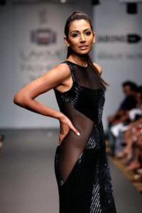 13lfw-veda-monica-dogra1