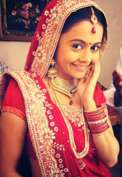 Bahu Begum Actress Samiksha Jaiswal's ethnic avatar! | IWMBuzz