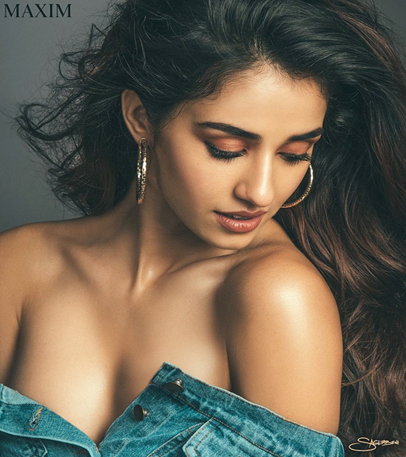 Baaghi 2 Actress Disha Patani Trolled For Her Hot Photoshoot For