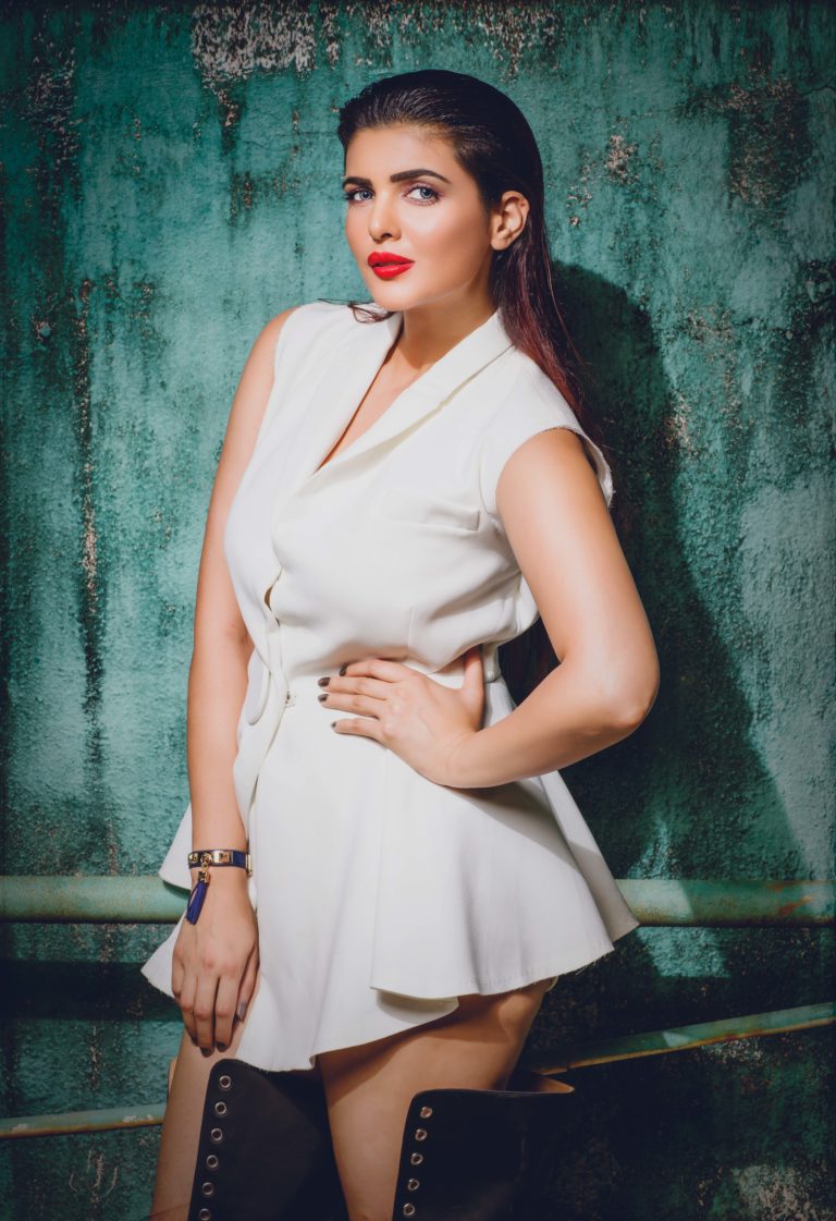 Ihana Dhillon To Star In Arjun Rampal S Nastik Filmymantra
