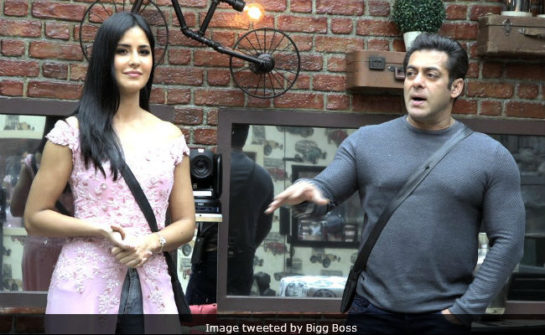 Bigg Boss 11: Fitness Freak Katrina Kaif Gets Bowled Over By Hina Khan