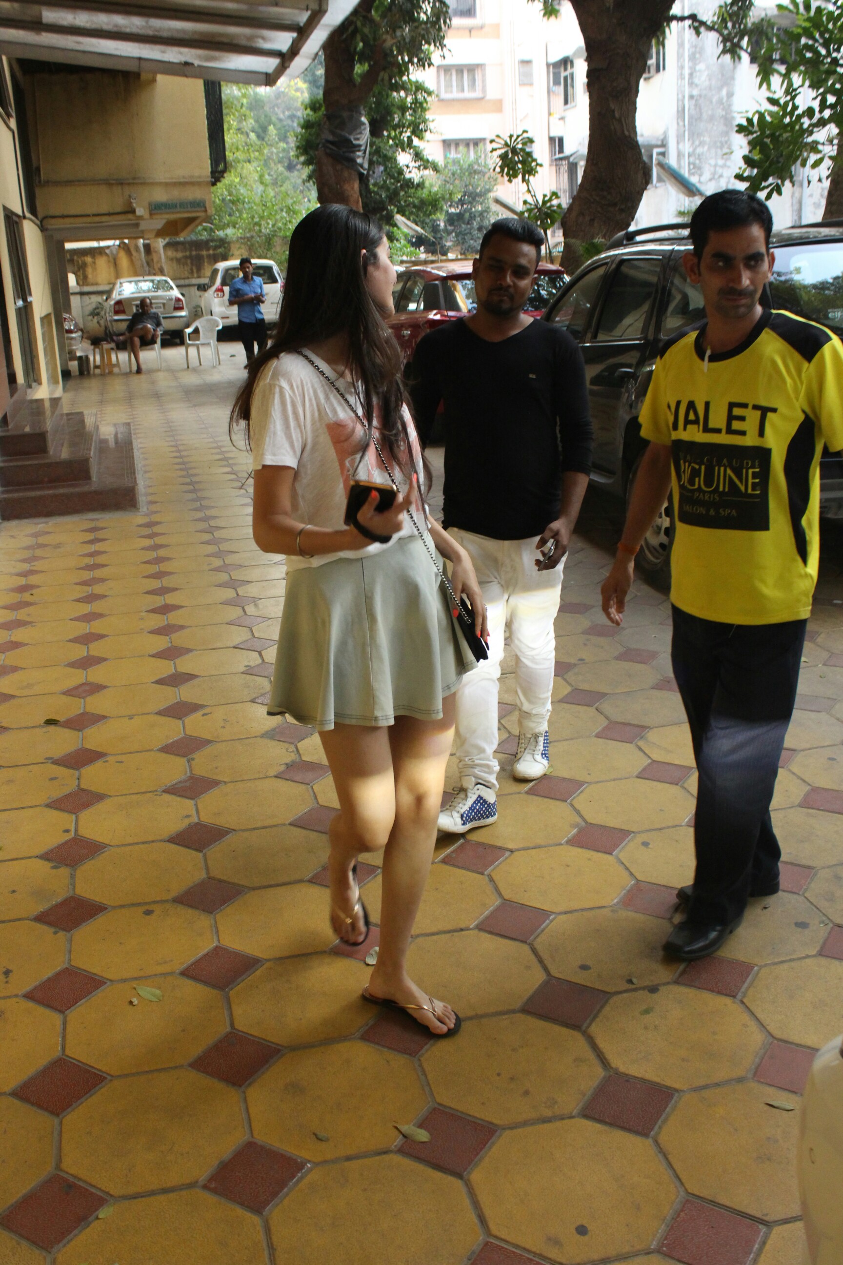 Chunky Pandey’s daughter dearest Ananya Pandey was snapped in Bandra yester...