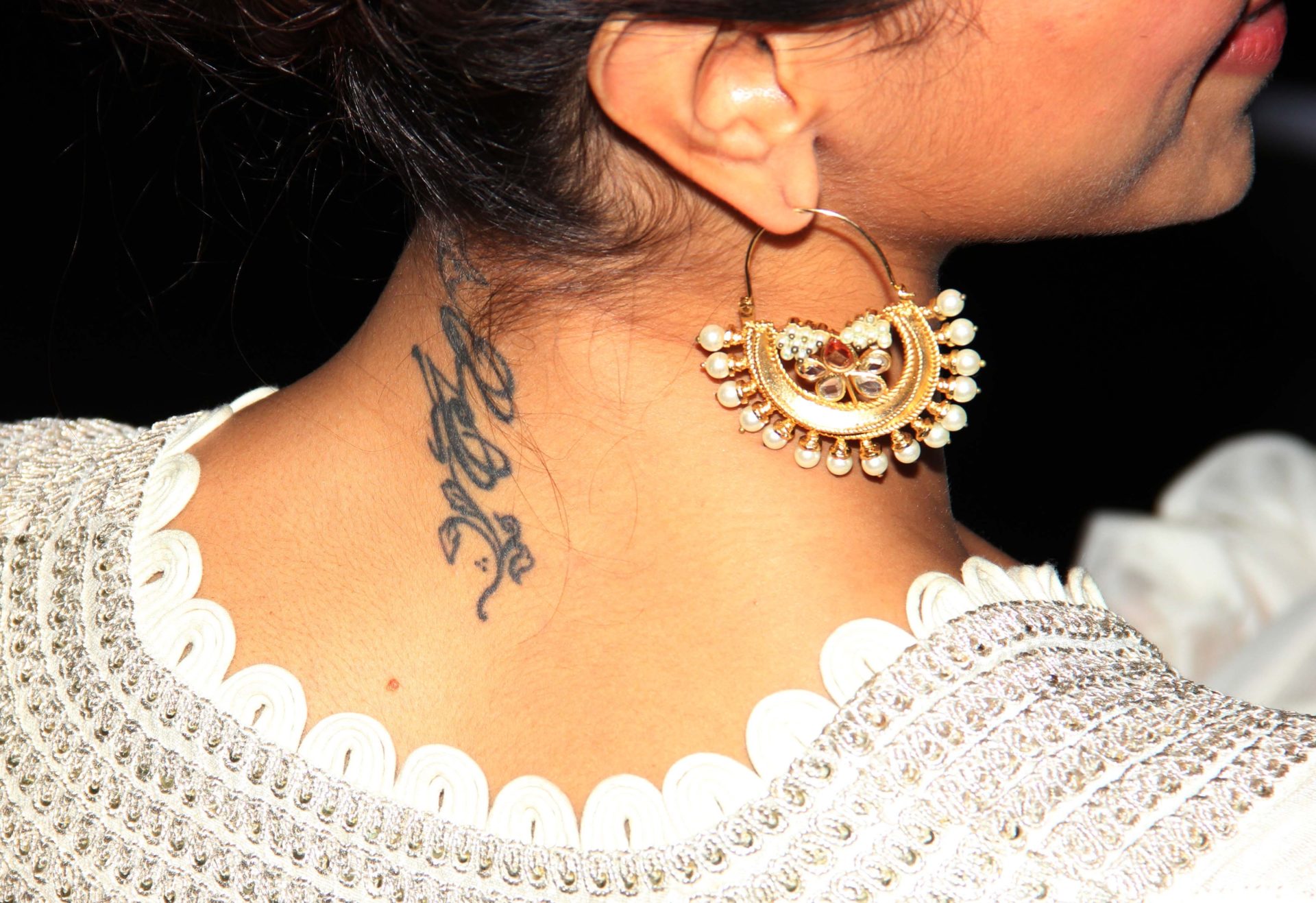 Deepika Padukone Tattoo On Ankle Bollywood Celebrities And Their