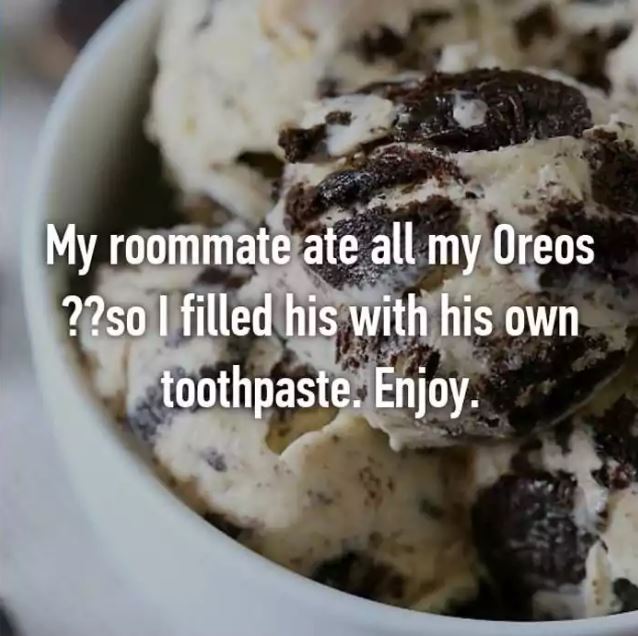 16 Most Obnoxious Confessions Made By Roommate