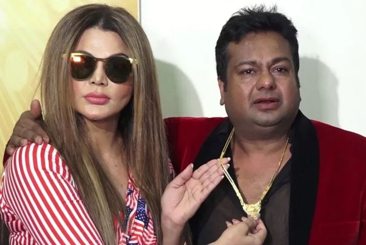 Rakhi Sawant Deepak Kalal Sex - Rakhi Sawant Calls Her Husband Better Than Priyanka Chopra's Nick Jonas â€“  Filmymantra