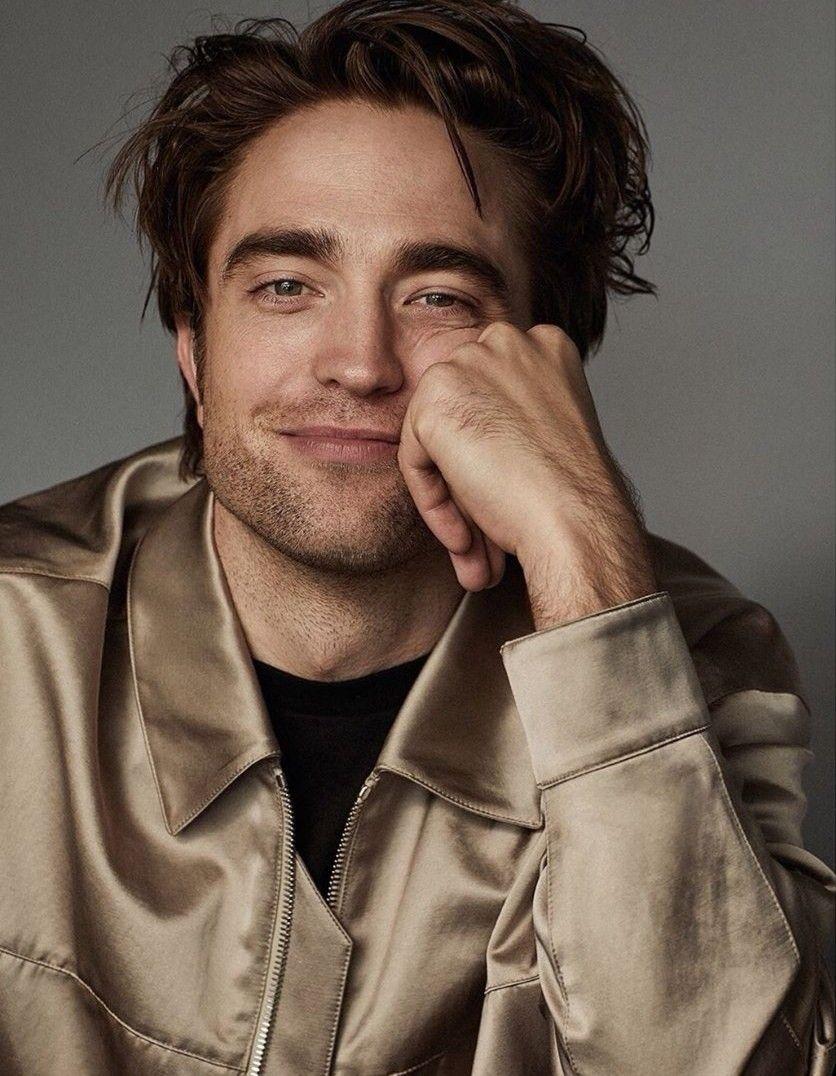 Science Declares Robert Pattinson as most beautiful man in the world