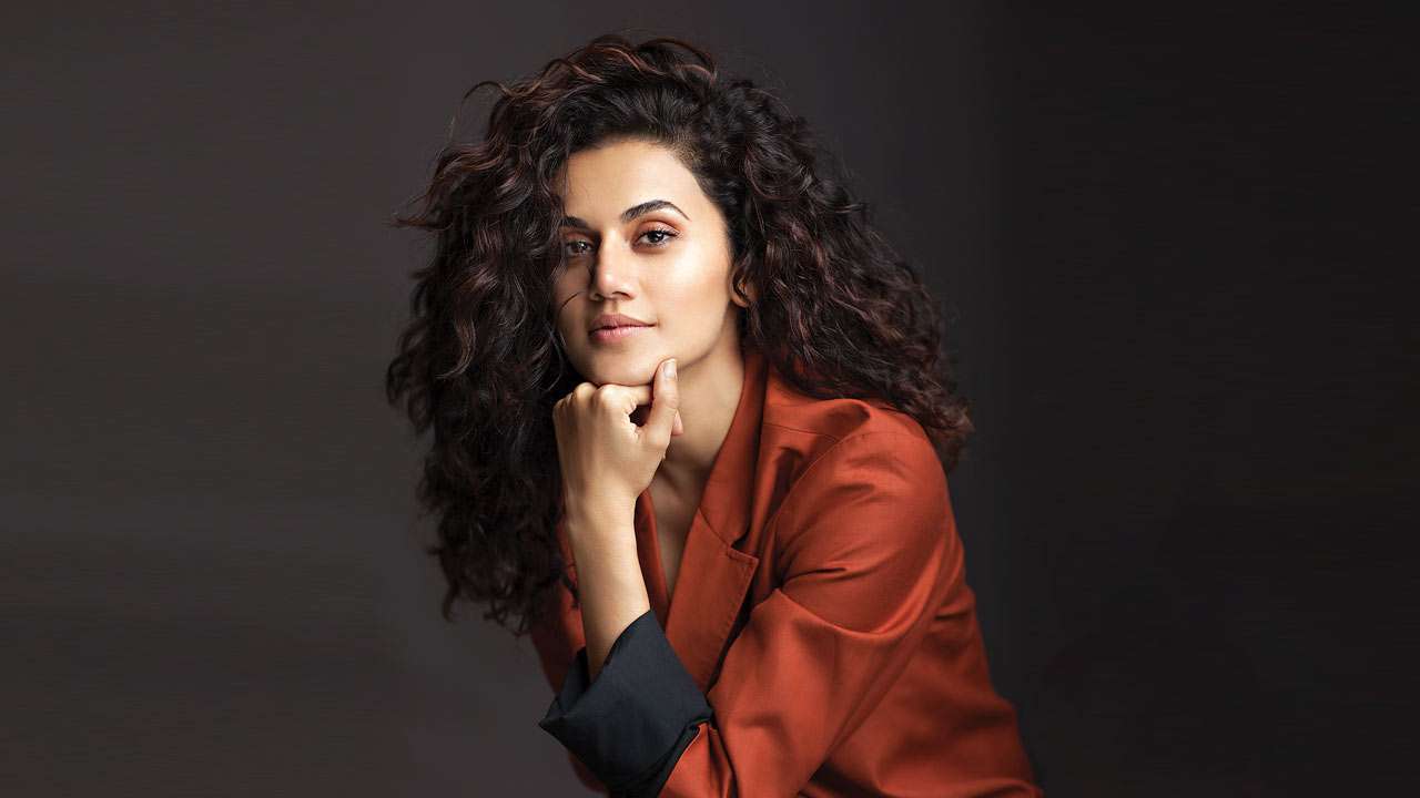 Delhi Elections 2020: Taapsee Pannu Casts Her Vote, Surprises Family