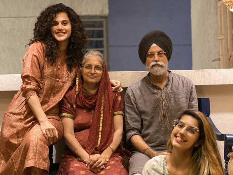 Taapsee-Pannu-family