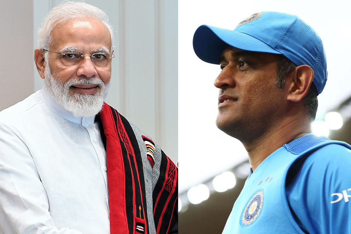 Modi tags Dhoni as 'vintage'; MS thanks PM for appreciation!