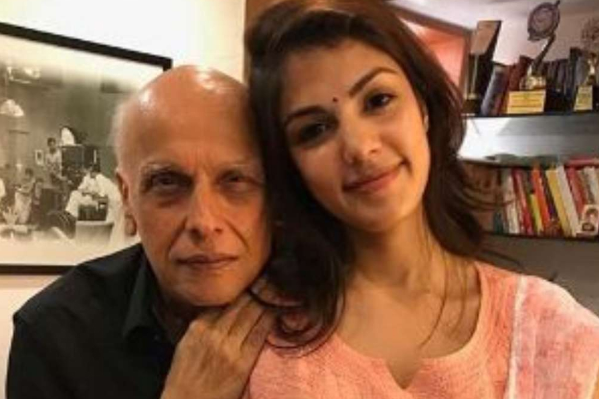 PICS | Rhea's LEAKED chat with Mahesh Bhatt on the day she left Sushant goes VIRAL!