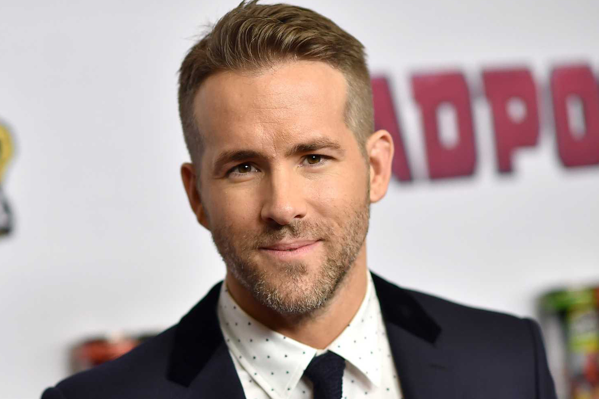 Ryan Reynolds to act and co-write with John August for Netflix comedy ‘Upstate’!