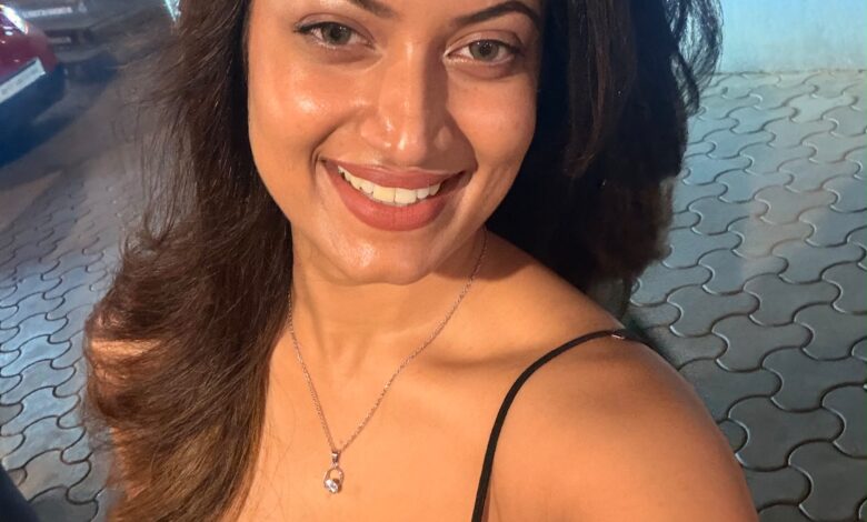 Isha Chaturvedi Actress Bollywood
