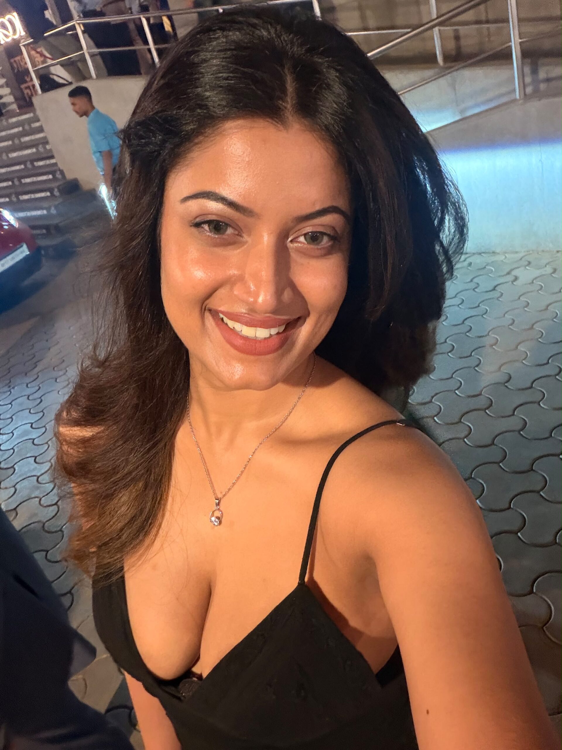 Isha Chaturvedi Actress Bollywood